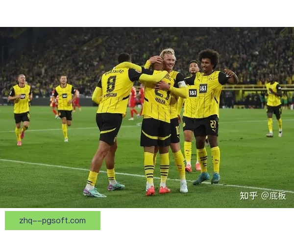 德甲多特蒙德小将吉滕斯身价暴涨引关注 未来潜力无限